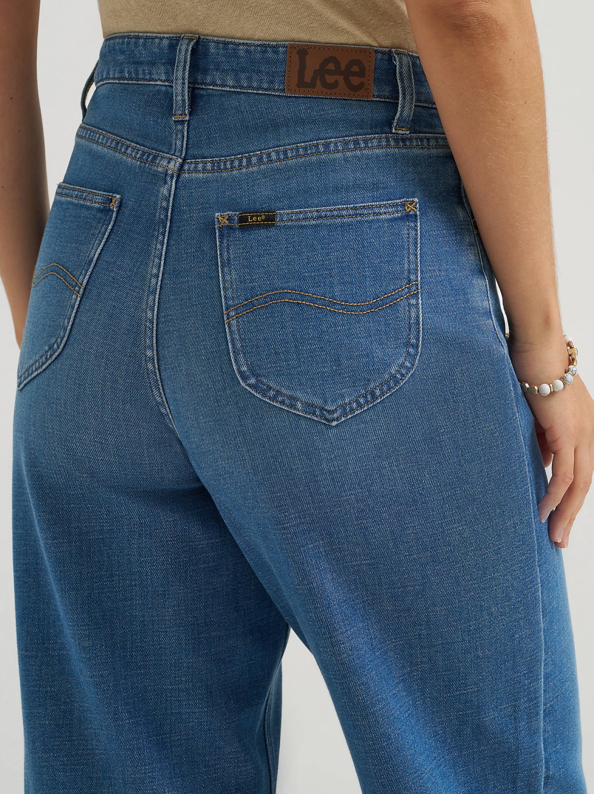 Women's Wide Leg Crop Jean - view 5