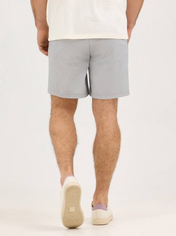 Men's Extreme Motion 7" Flat Front Short