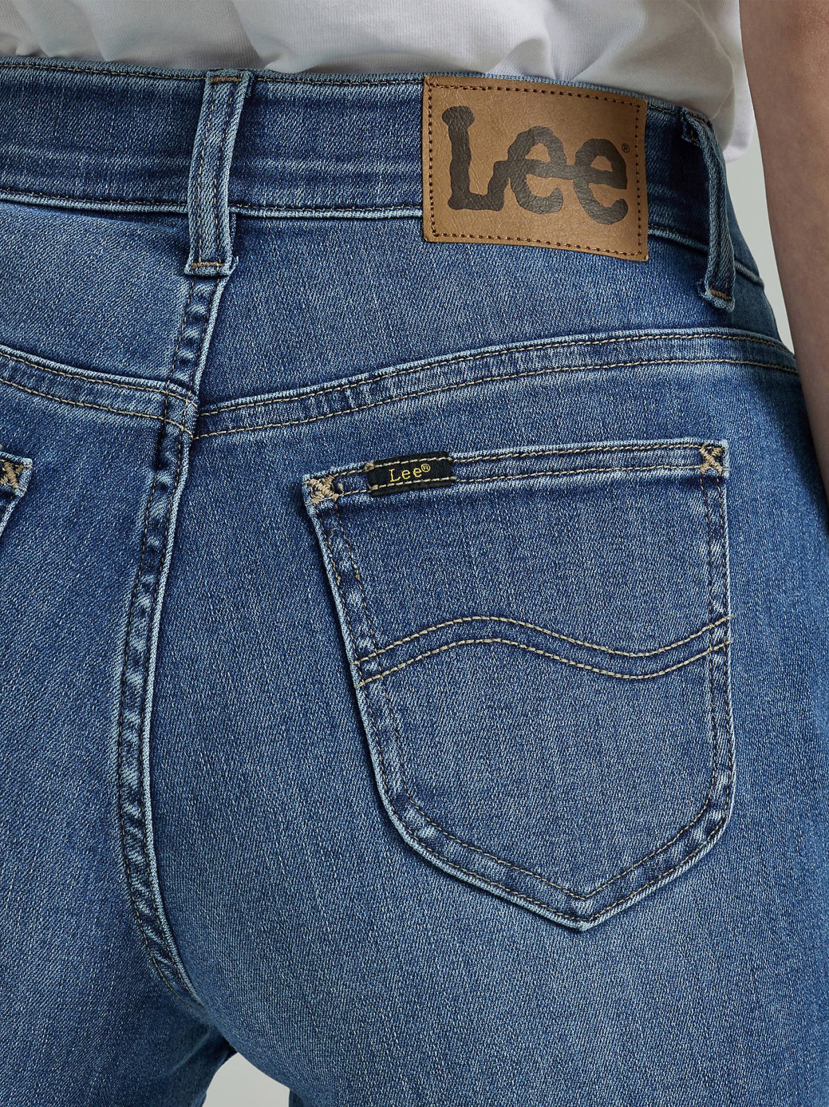 Women's Ultra Lux Comfort with Flex Motion Bootcut Jean - view 6