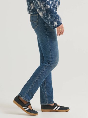 Women's Legendary High Rise Slim Straight Jean