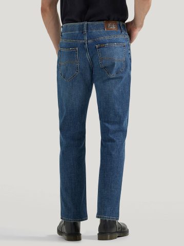 Men's Extreme Motion MVP Straight Fit Tapered Jean