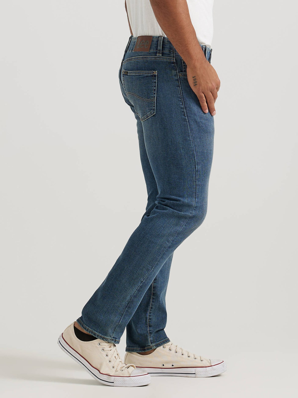 Men's Extreme Motion Slim Straight Leg Jean - view 4