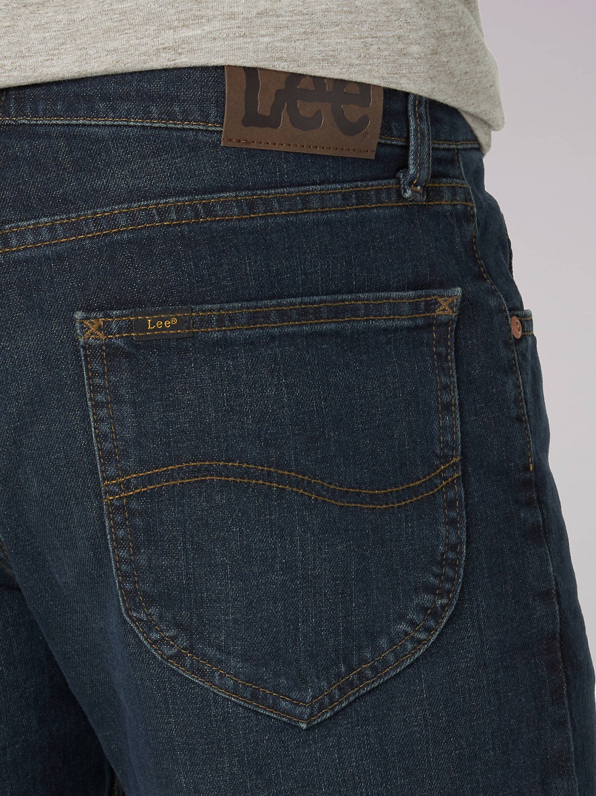 Men's Legendary Regular Straight Jean - view 5