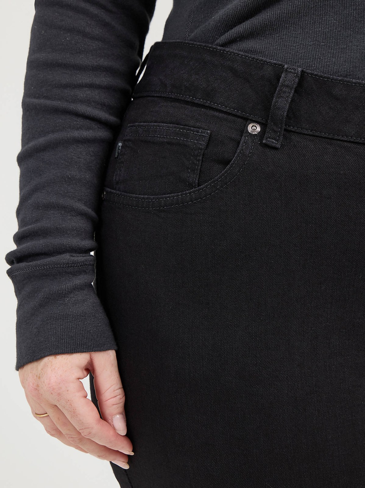 Women’s Stretch Relaxed Fit Straight Leg Jean (Plus) - view 6