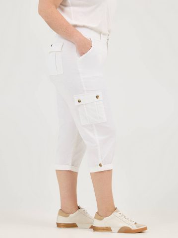 Women's Ultra Lux Comfort with Flex-To-Go Relaxed Fit Cargo Capri (Plus)