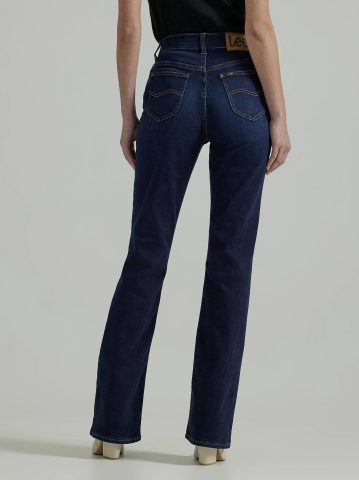 Women's Ultra Lux Comfort with Flex Motion Bootcut Jean (Petite)