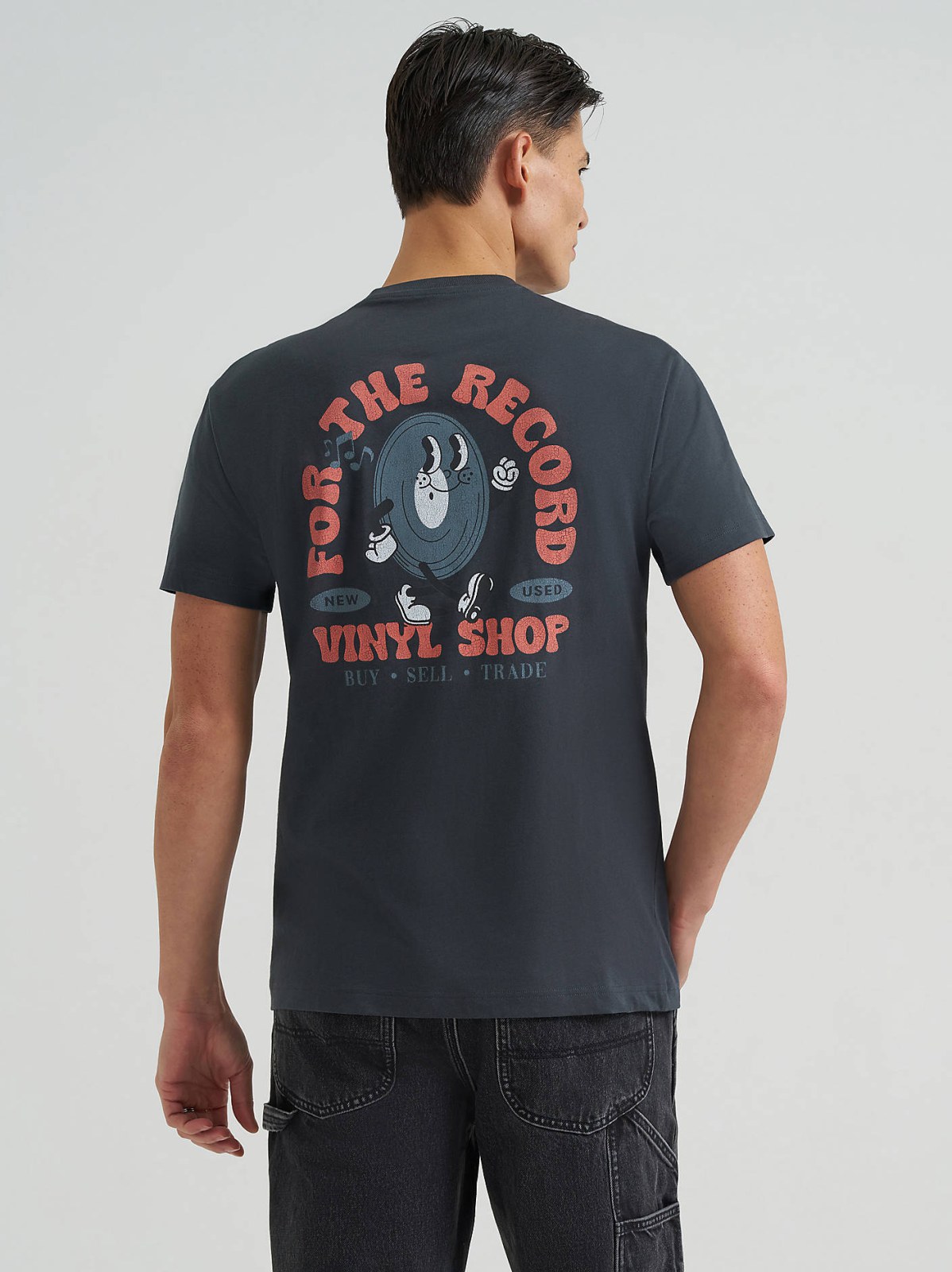 Men's Relaxed Fit Vinyl Shop Graphic Tee - view 6