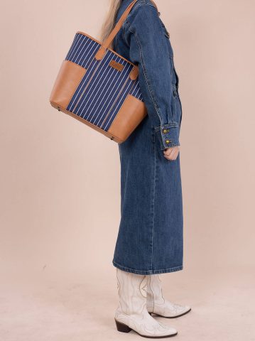 Women's Stripe Logo Tote With Side Pockets — alternate view