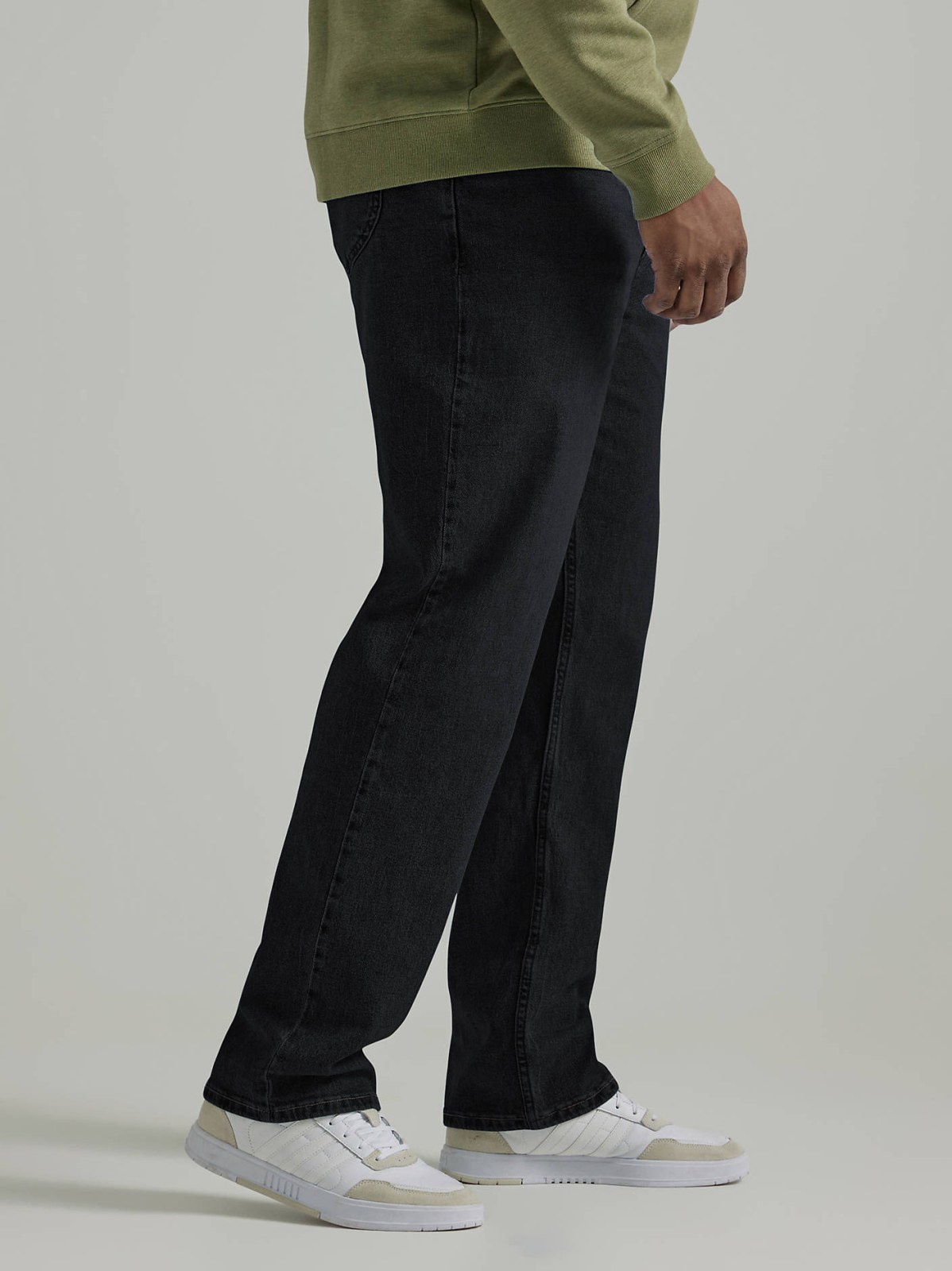Men's Legendary Relaxed Straight Jean (Big &Tall) - view 4