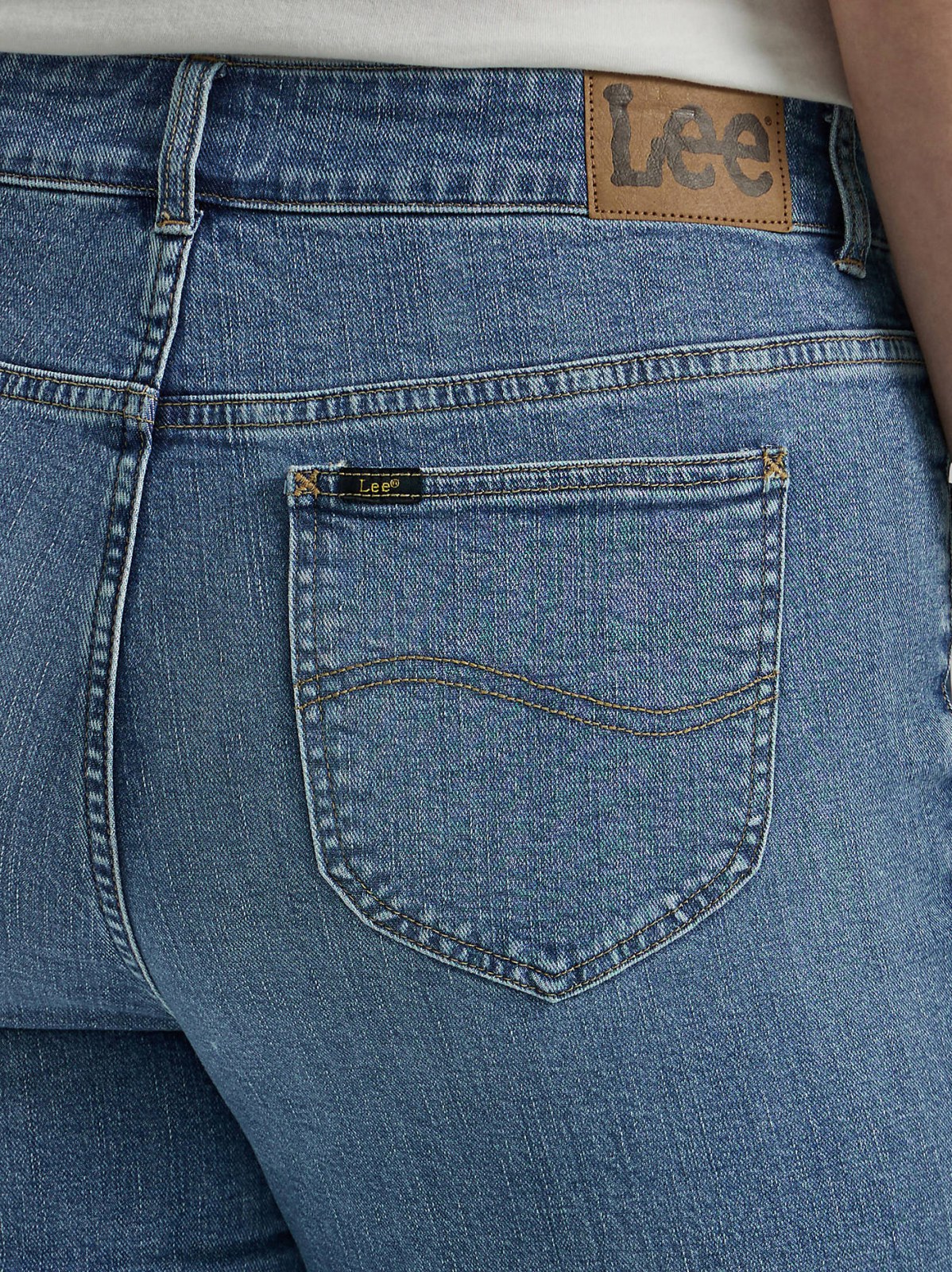 Women's Legendary Flare Jean (Plus) - view 6