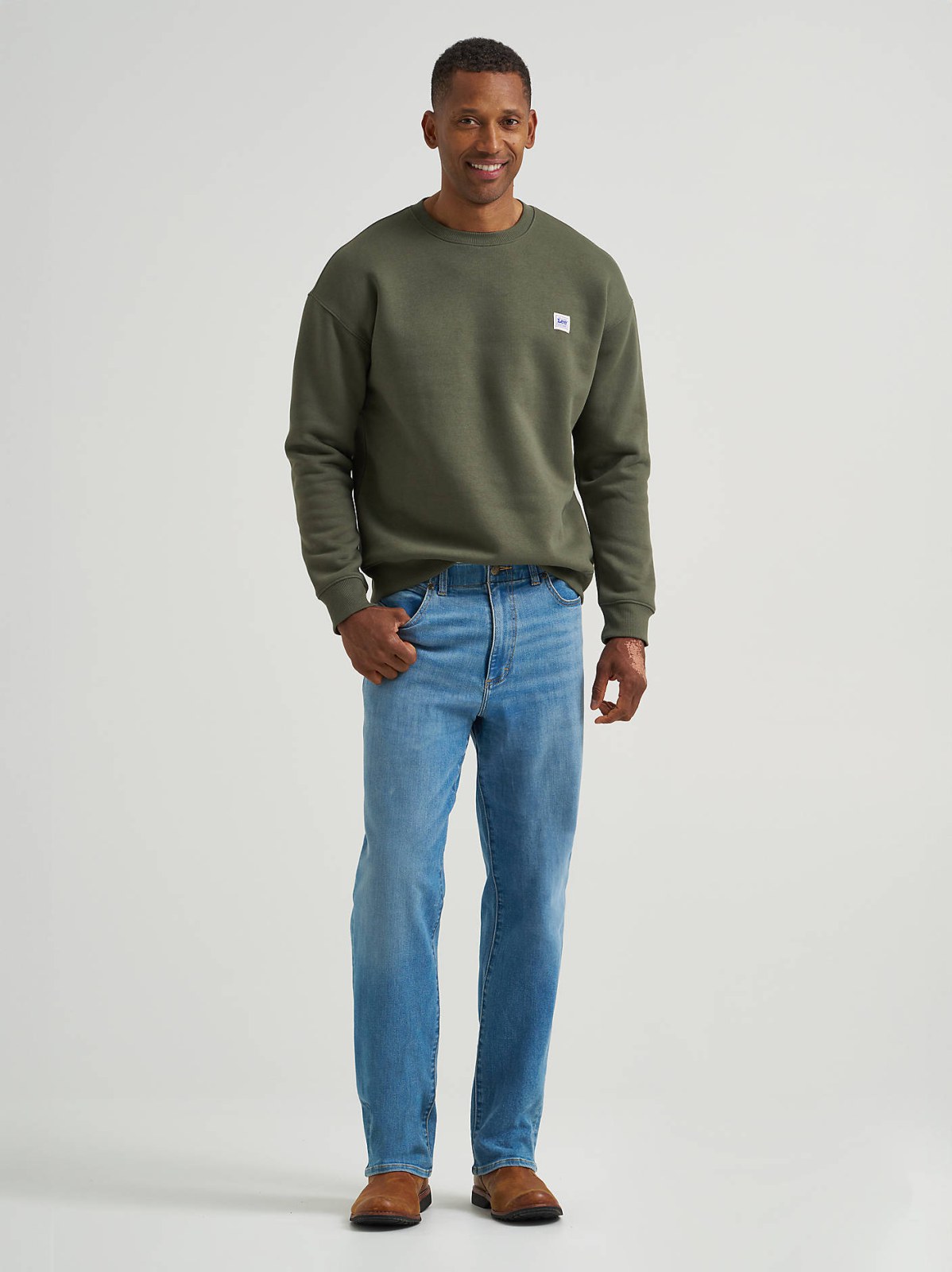 Men's Relaxed Fit Essential Workwear Sweatshirt - view 4