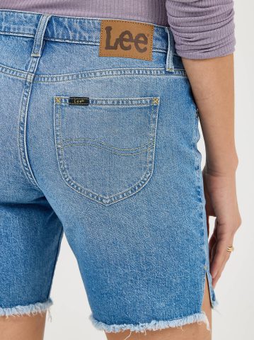 Women's Legendary Frayed Hem Side Slit Short