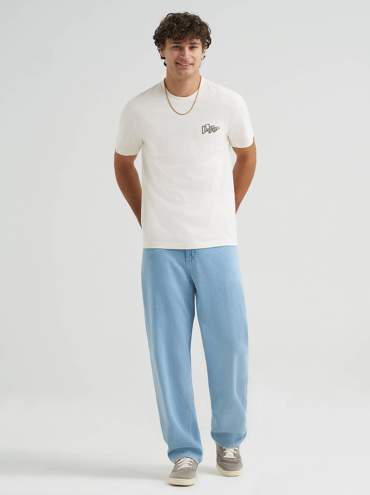 Men's Pennant Logo Tee - view 6