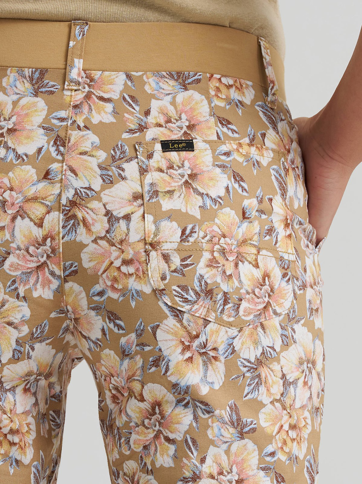 Women's Ultra Lux Comfort with Flex-to-Go Relaxed Fit Utility Skimmer - view 5