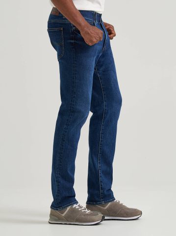 Men's Extreme Motion Slim Straight Leg Jean