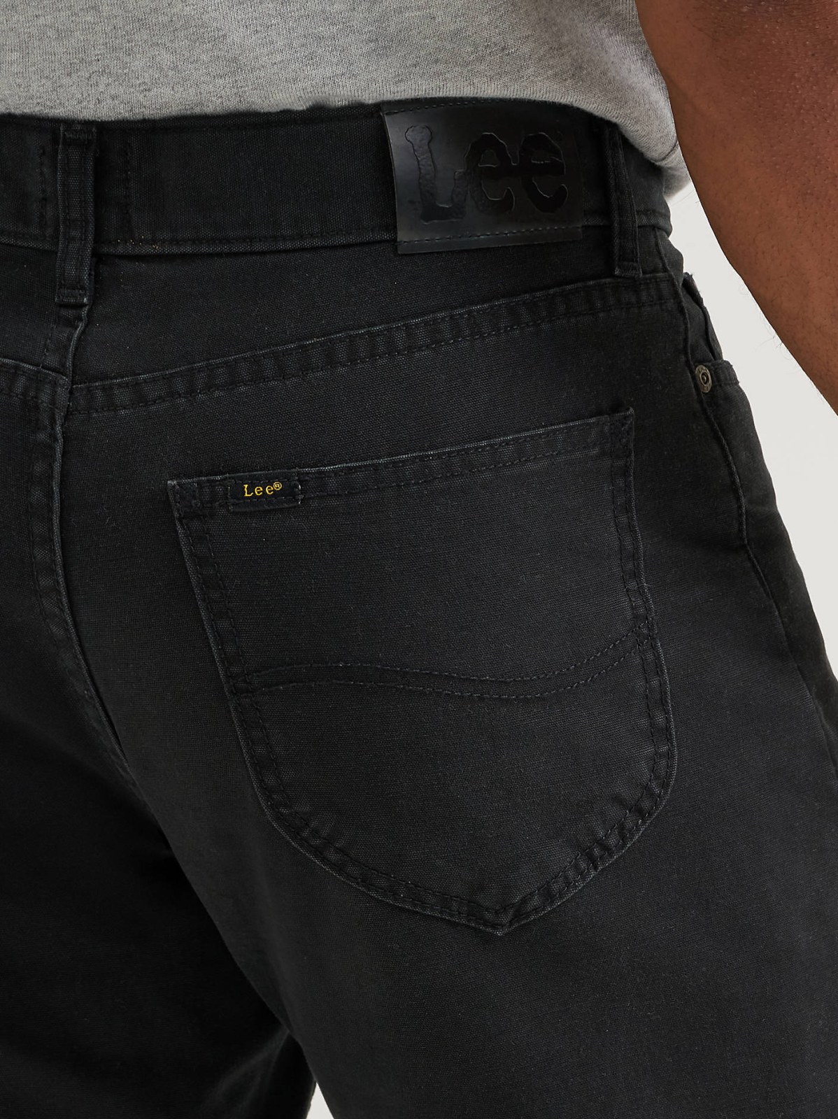 Men's Legendary Relaxed Fit Flannel and Fleece Lined Jean - view 6