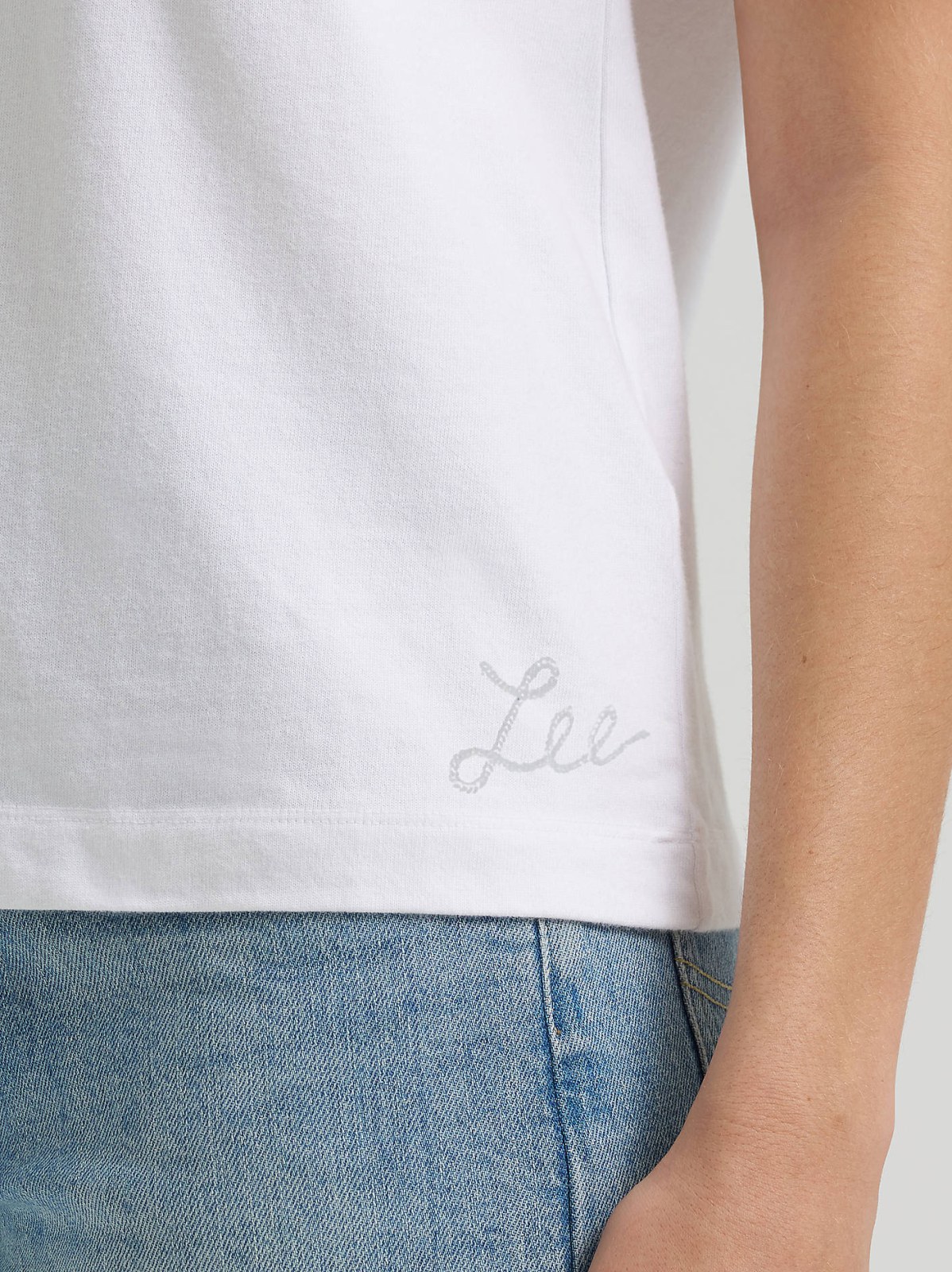Women's Solid Crew Neck Tee - view 5