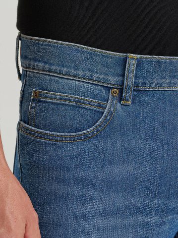 Men's Legendary Regular Straight Jean with SoftAge™