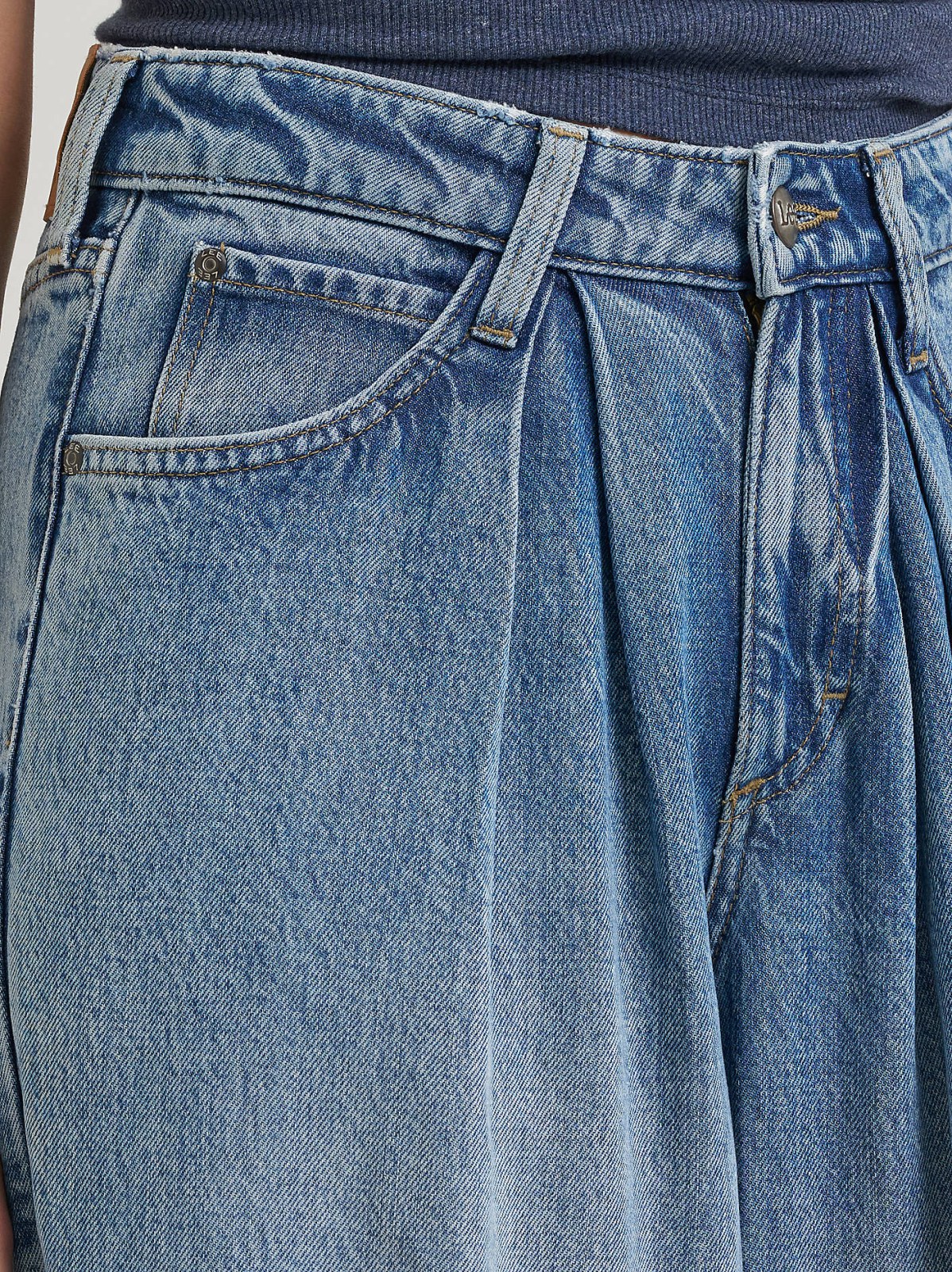 Women's Premium LQD Slouchy Pleated Trouser Jean - view 9