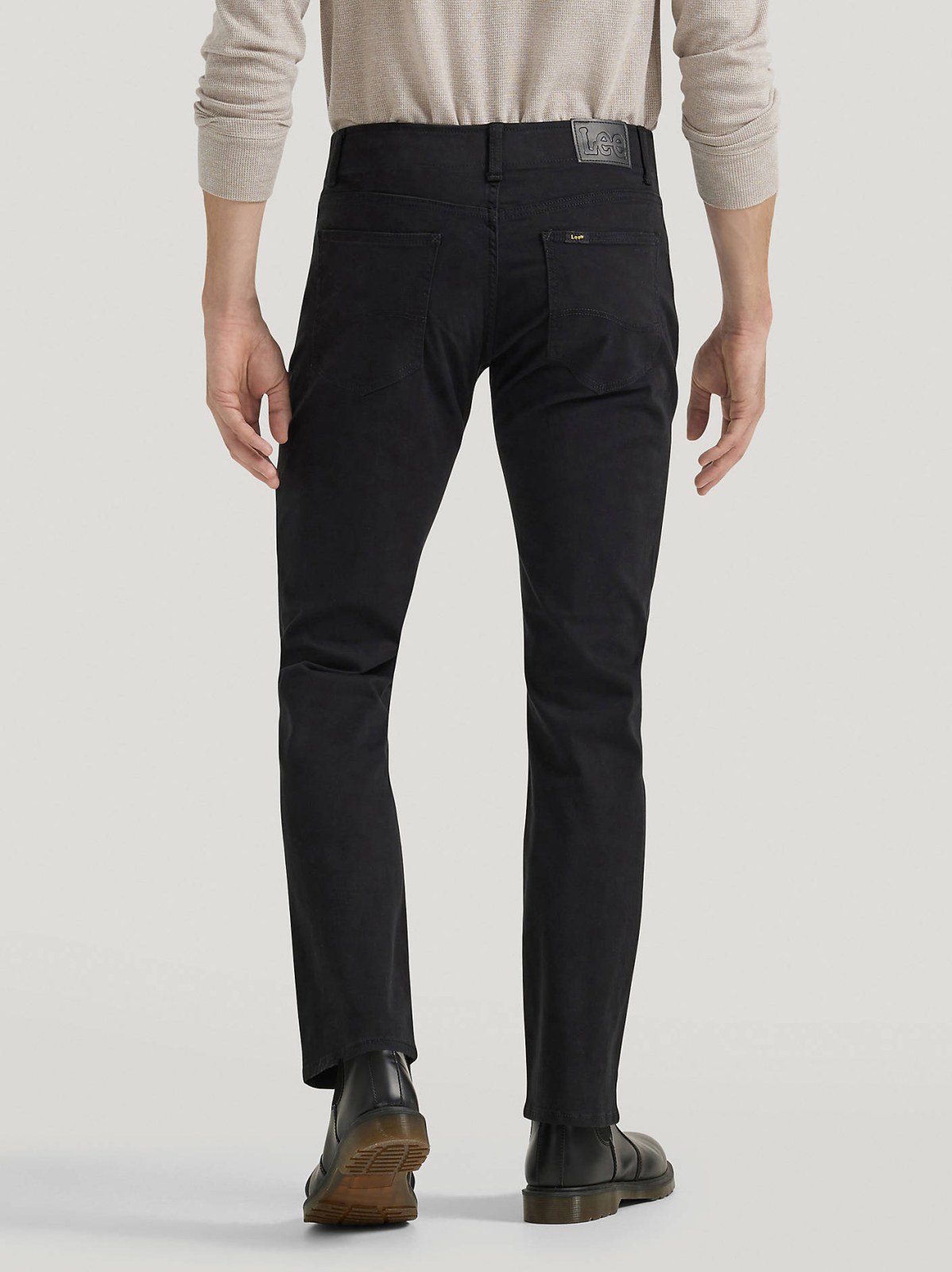 Men's Extreme Motion Straight Fit Tapered Leg Jean - view 3