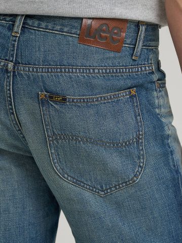 Men's Legendary Regular Straight Jean with SoftAge™