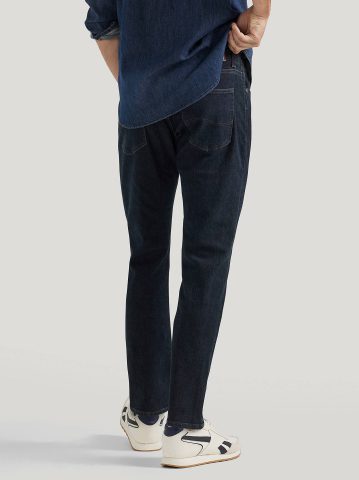 Men's Extreme Motion Athletic Tapered Leg Jean