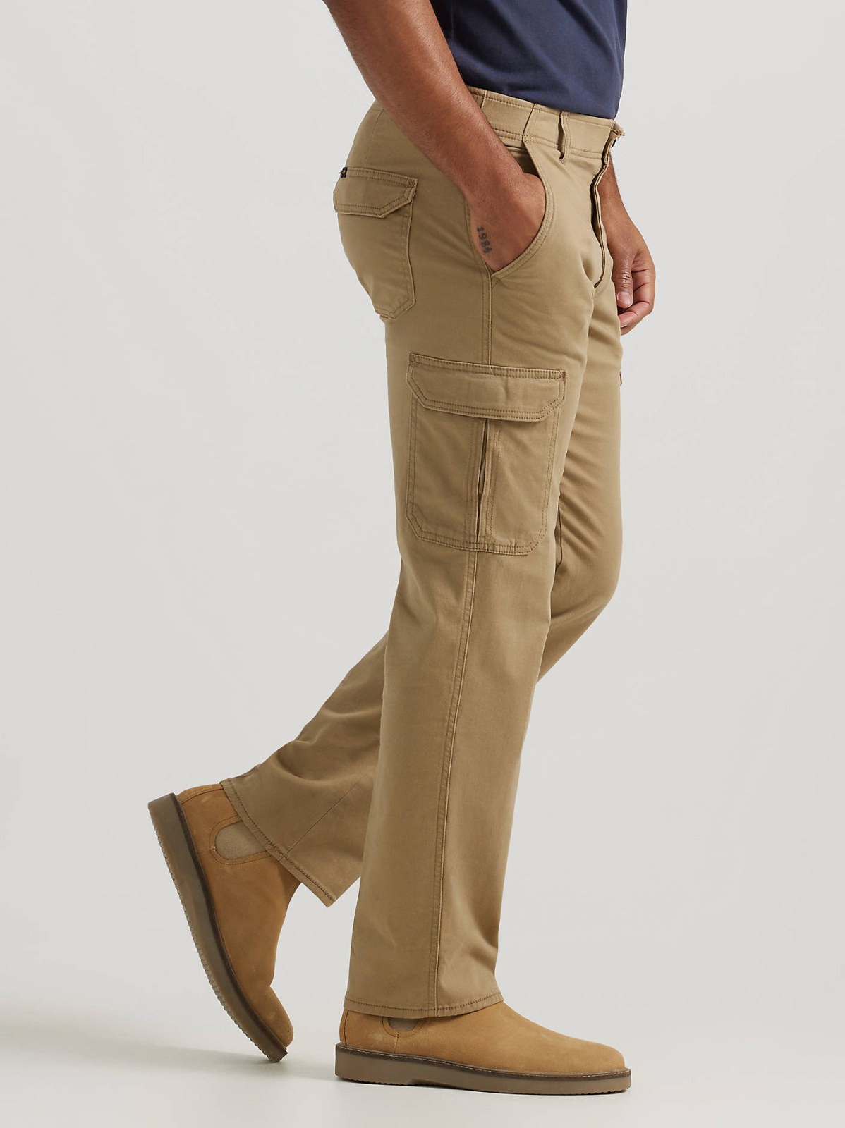 Men's Extreme Motion Cargo Twill Pant - view 4
