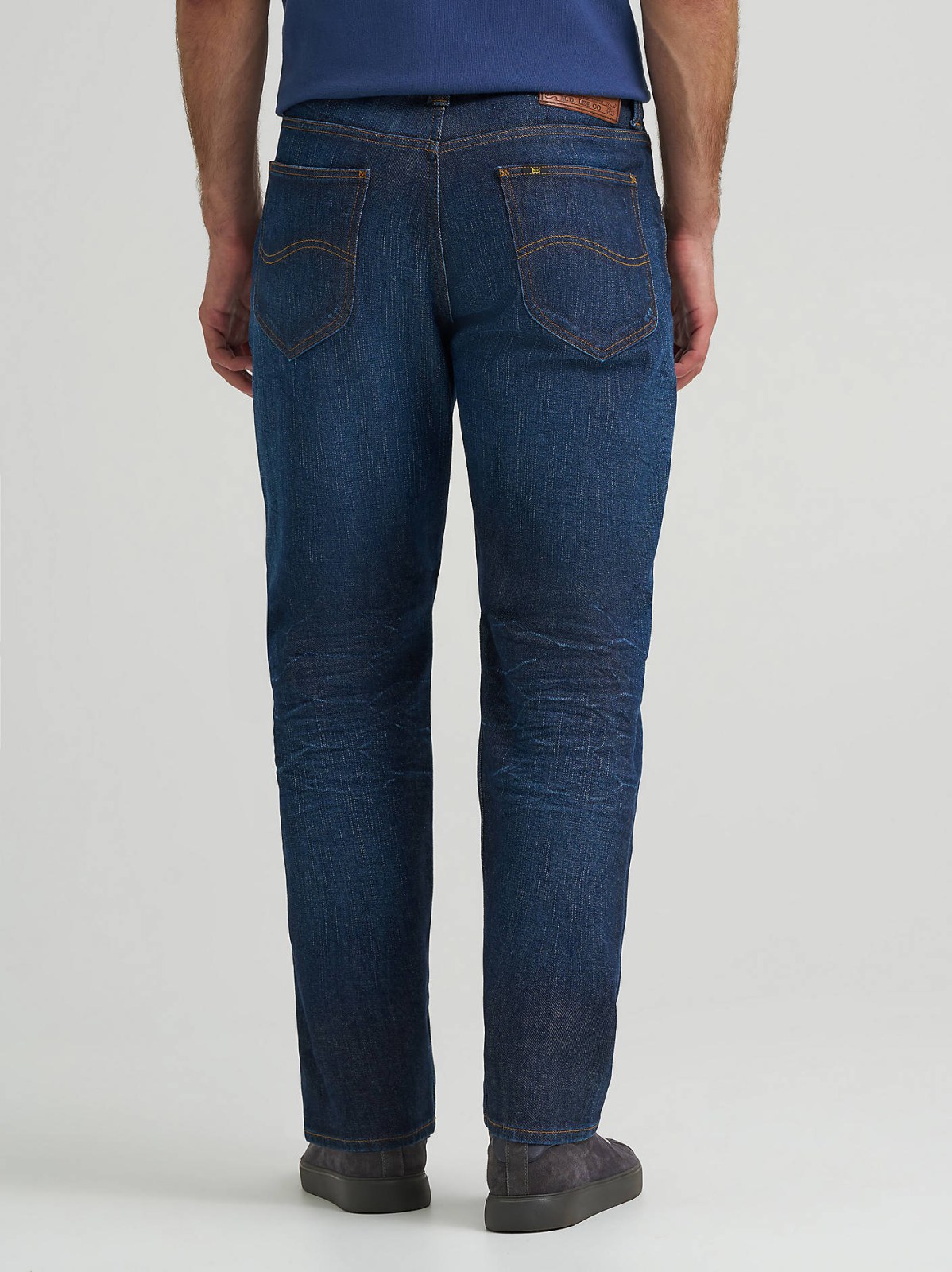Men's Gold Label Relaxed Taper Jean - view 3