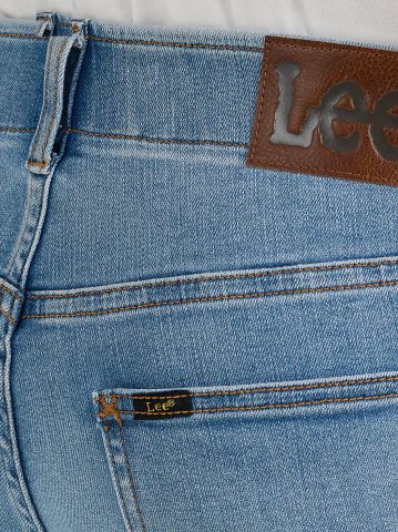 Men's Extreme Motion Bootcut Jean