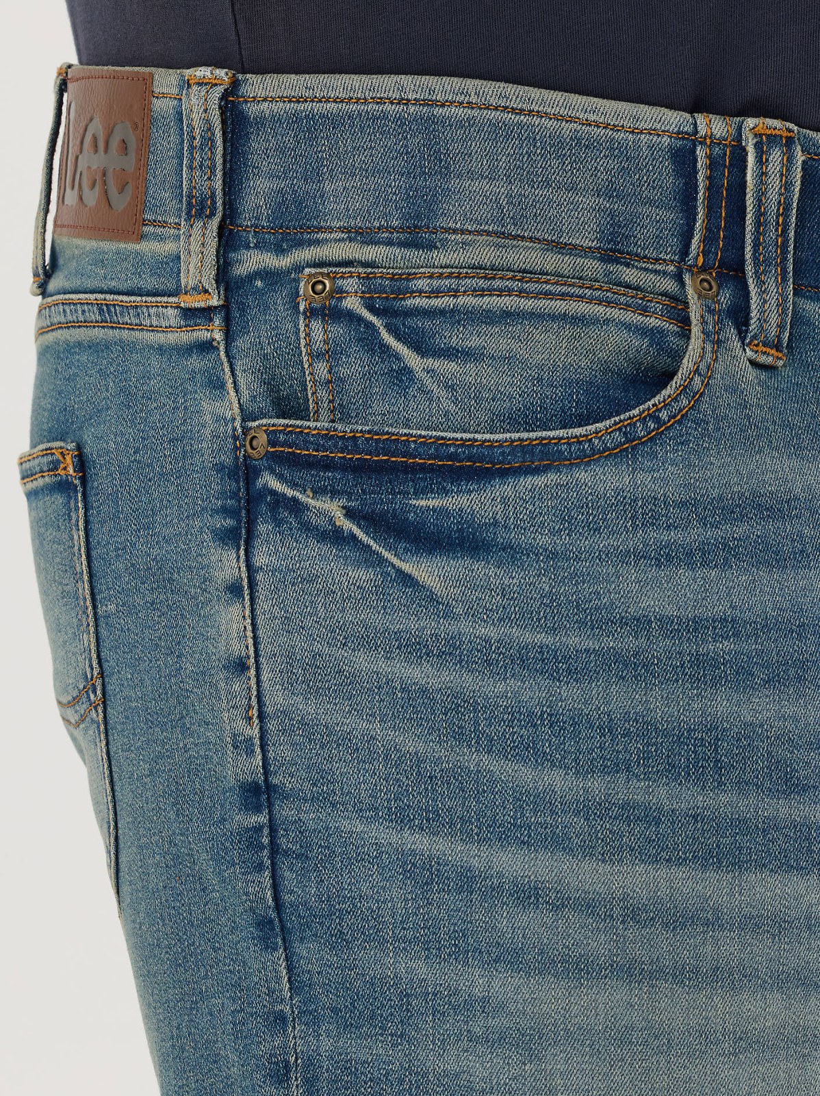 Men's Extreme Motion Relaxed Jean (Big & Tall) - view 6