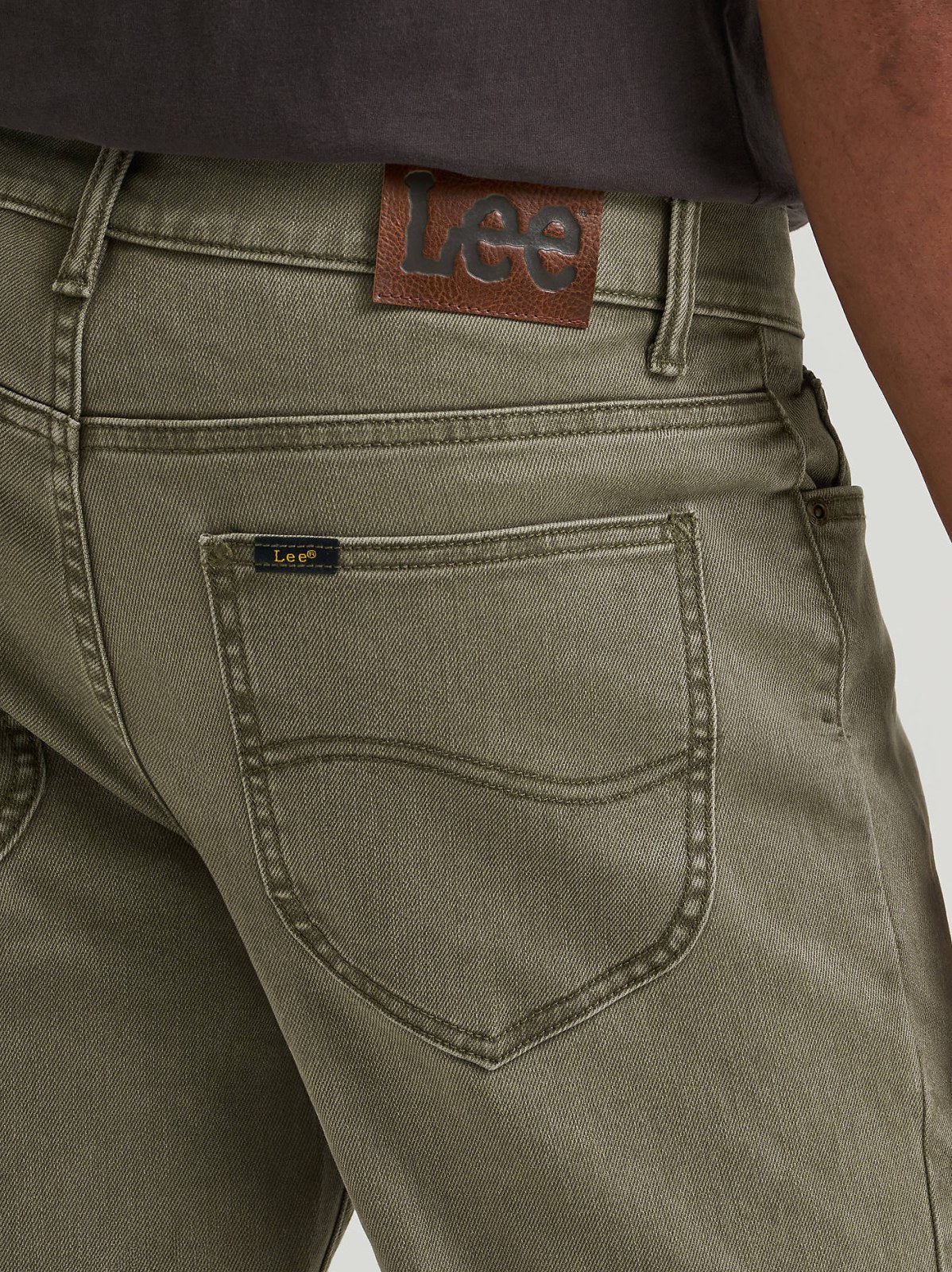 Men's Legendary Regular Straight Jean - view 6