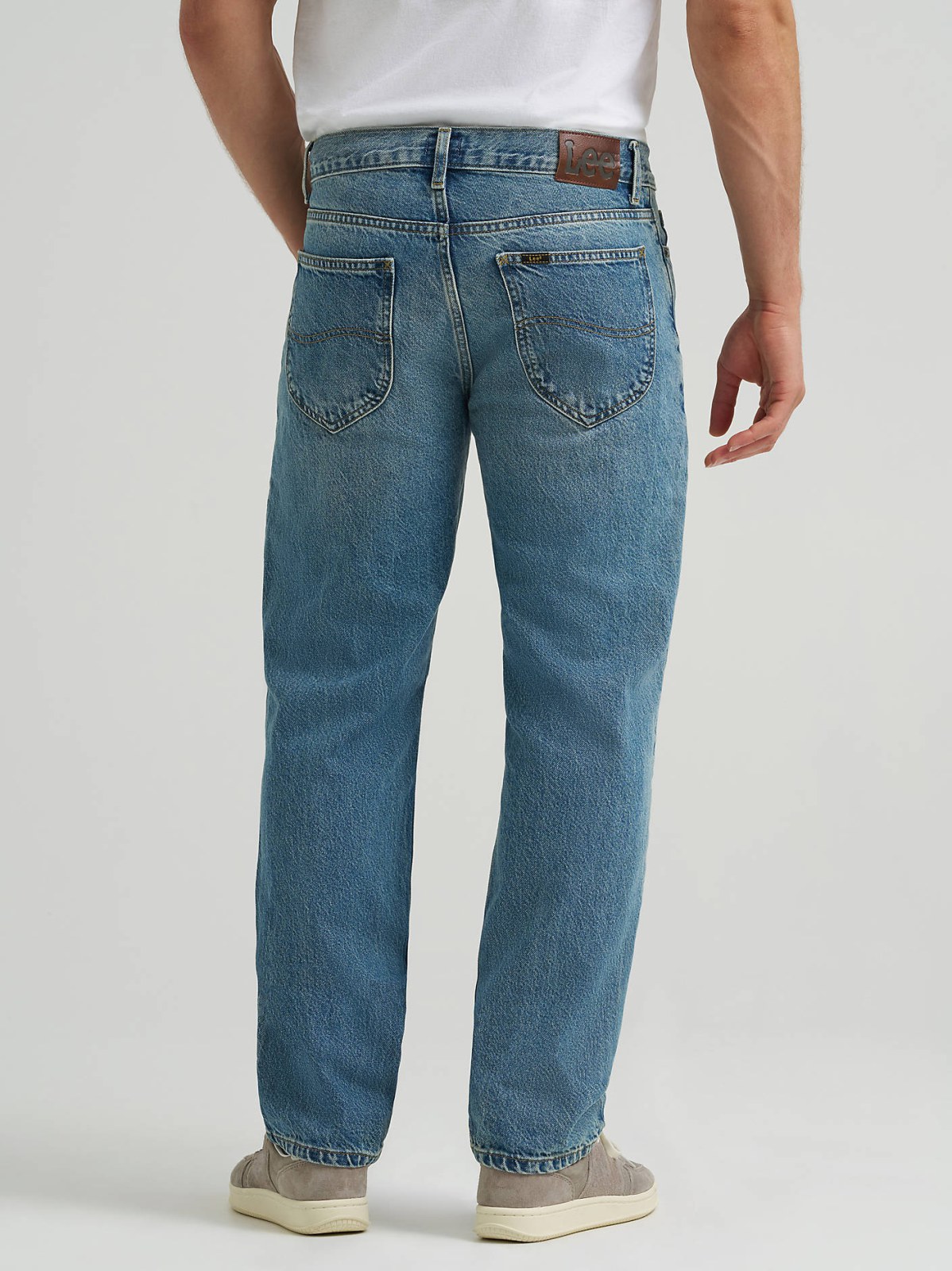 Men's Distressed 100% Cotton Relaxed Straight Jean - view 3
