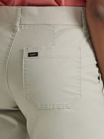 Women's Ultra Lux Comfort with Flex-to-Go Loose Utility Pant (Petite)