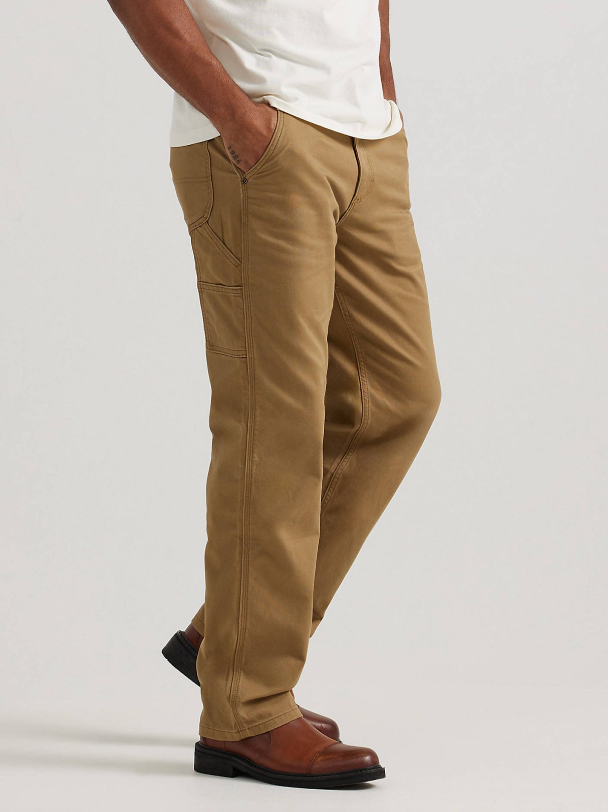 Men's Legendary Workwear Loose Fit Carpenter Jean - view 4