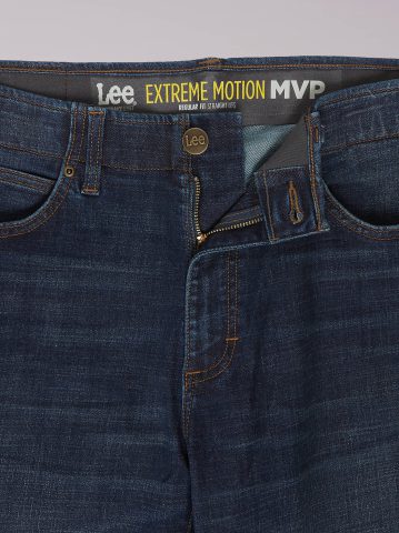 Men's Extreme Motion MVP Regular Straight Jean