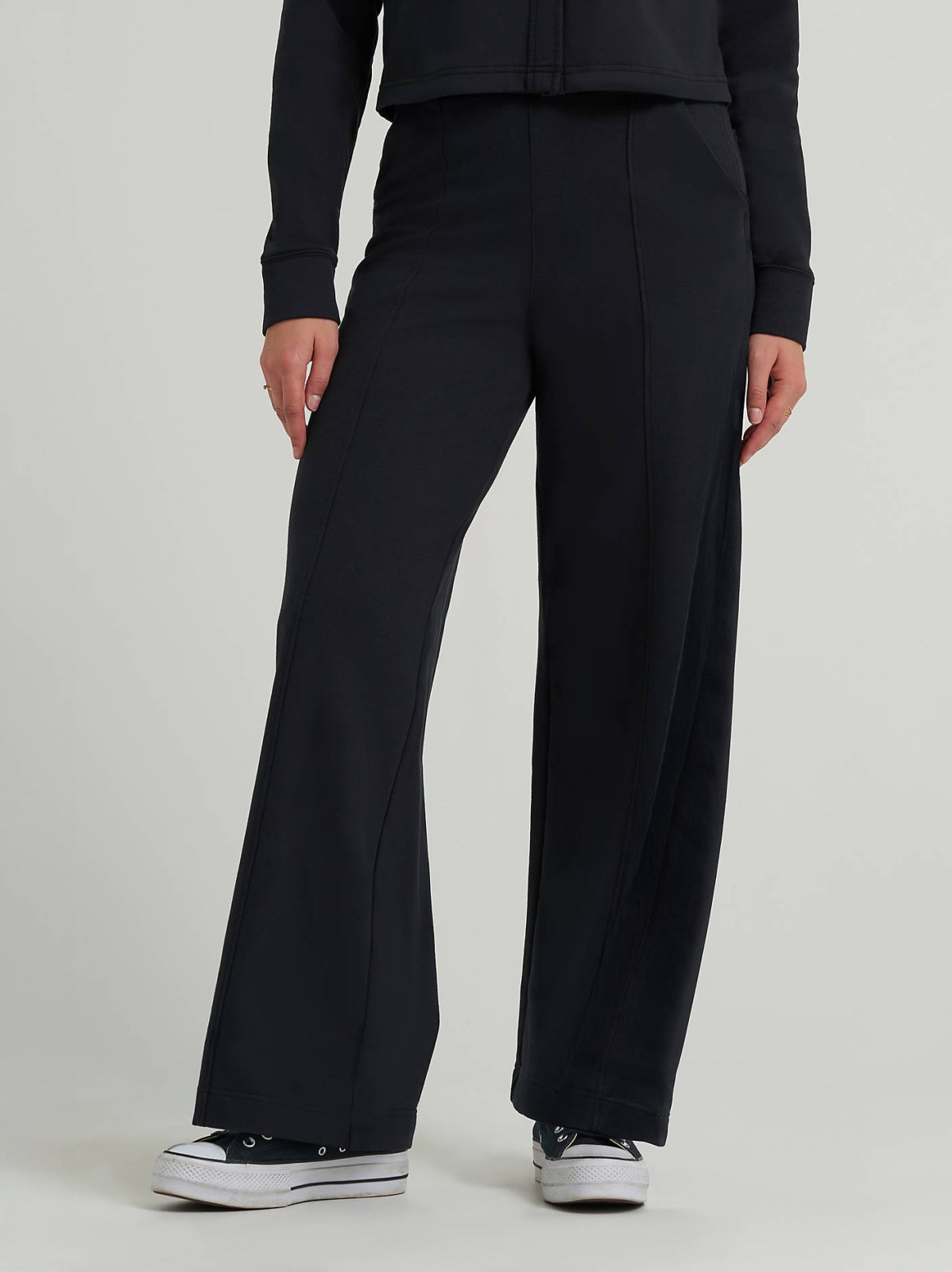 Women's Wide Leg Pull On Knit Pant - view 2