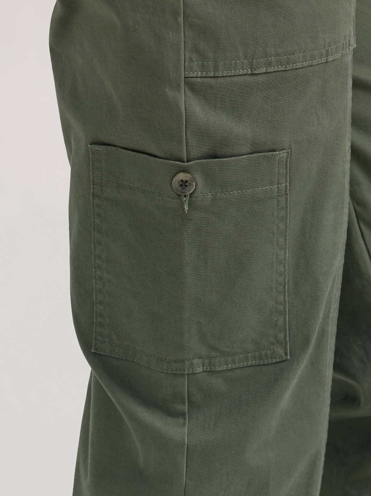 Women's Ultra Lux Comfort with Flex-to-Go Loose Utility Pant - view 6