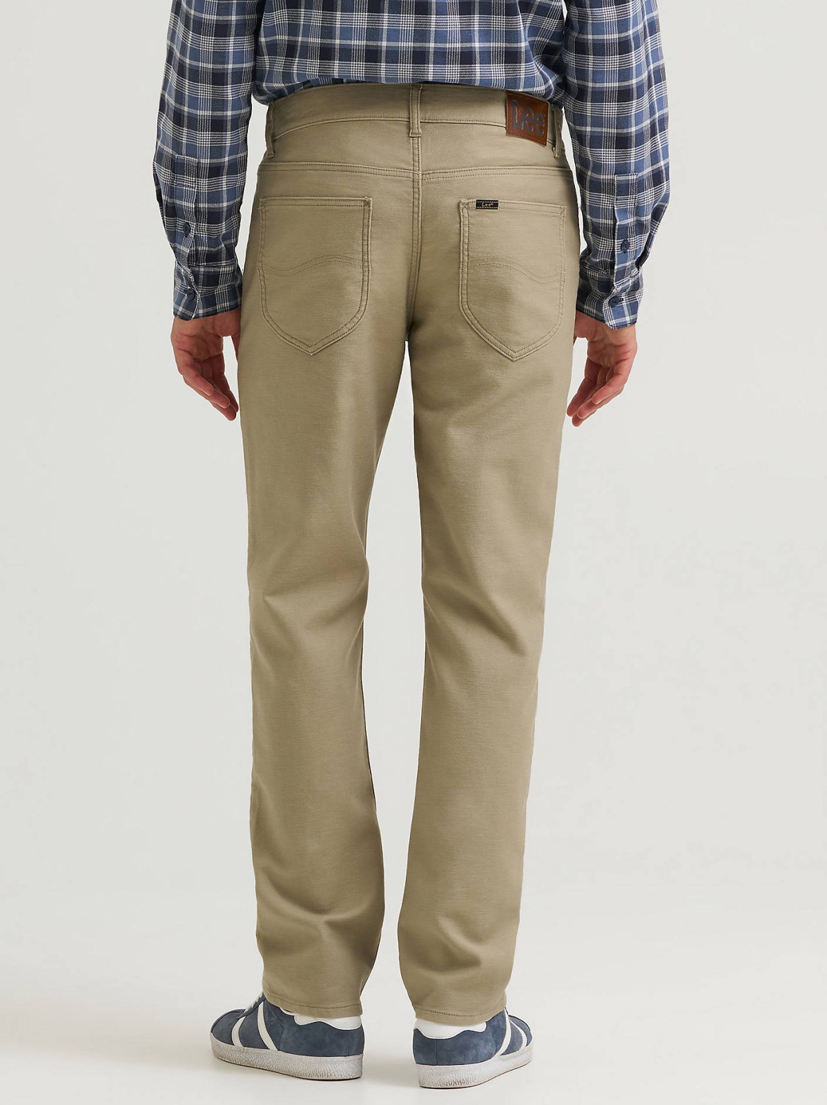 Men's Legendary Regular Taper Pant - view 3