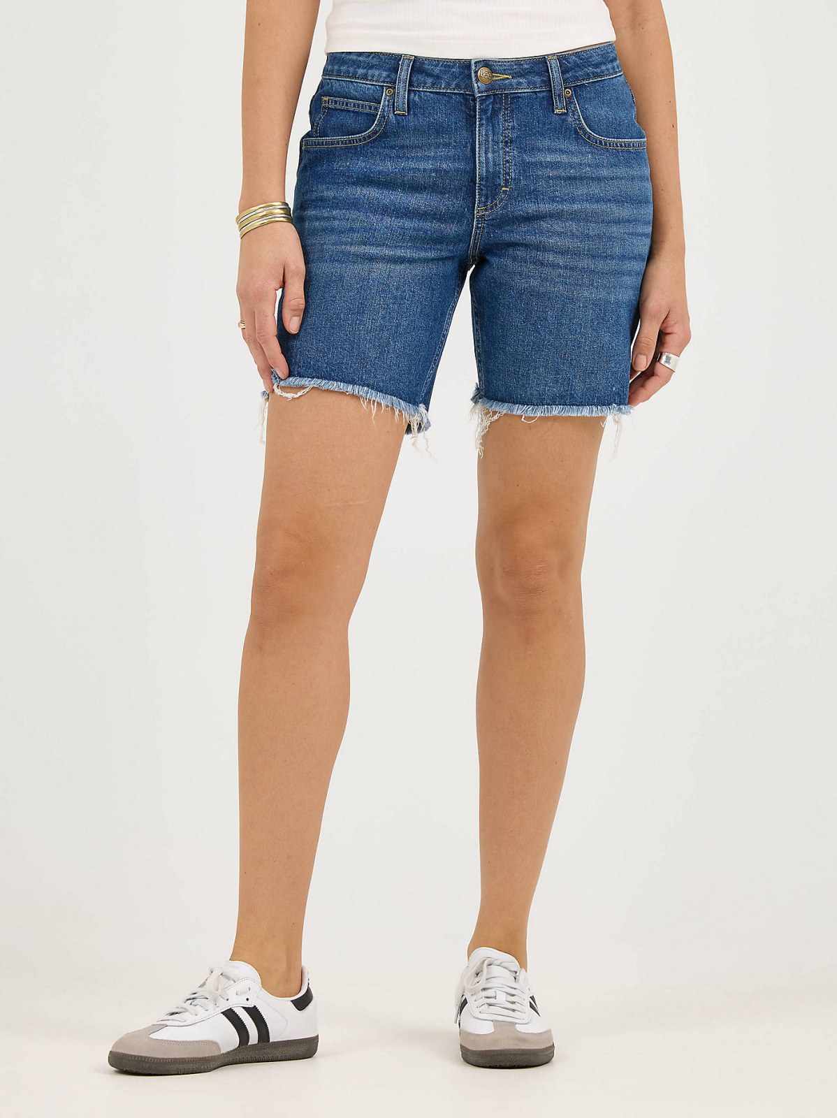 Women's Legendary Frayed Hem Side Slit Short - view 2