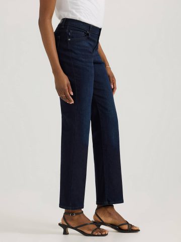 Women’s Stretch Relaxed Fit Straight Leg Jean