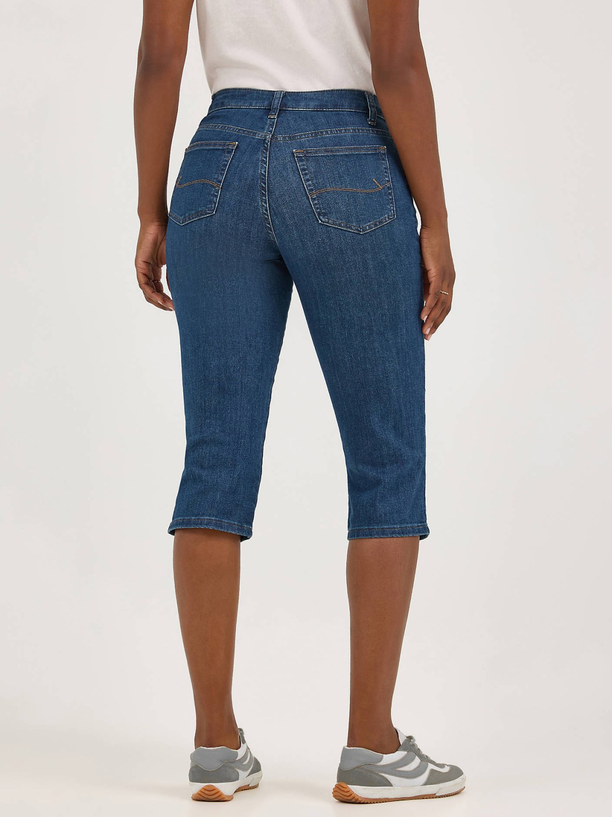 Women’s Relaxed Fit Capri - view 3