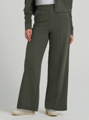 Women's Wide Leg Pull On Knit Pant