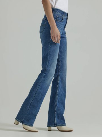 Women's Ultra Lux Comfort with Flex Motion Bootcut Jean (Petite)