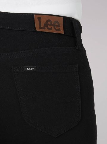 Women's Legendary Straight Jean