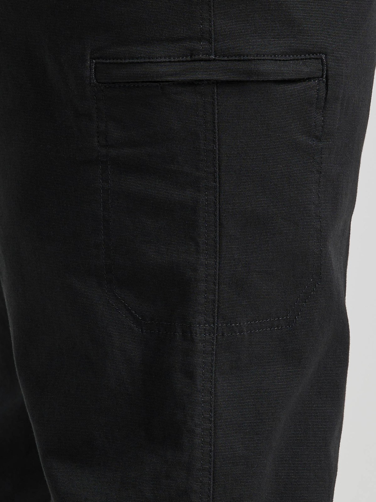 Men's Extreme Motion Straight Fit Cargo Pant (Big & Tall) - view 6