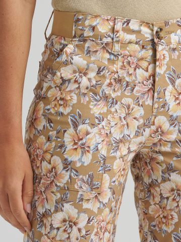 Women's Ultra Lux Comfort with Flex-to-Go Relaxed Fit Utility Skimmer