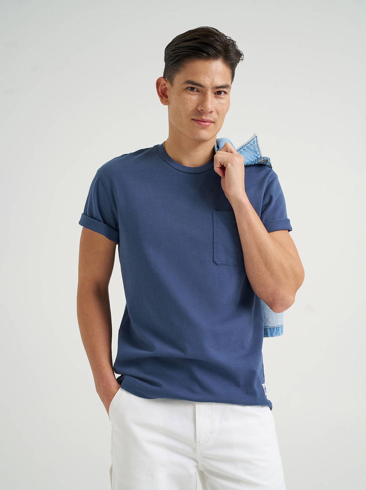 Men's Relaxed Fit Heavyweight Pocket Tee - view 2