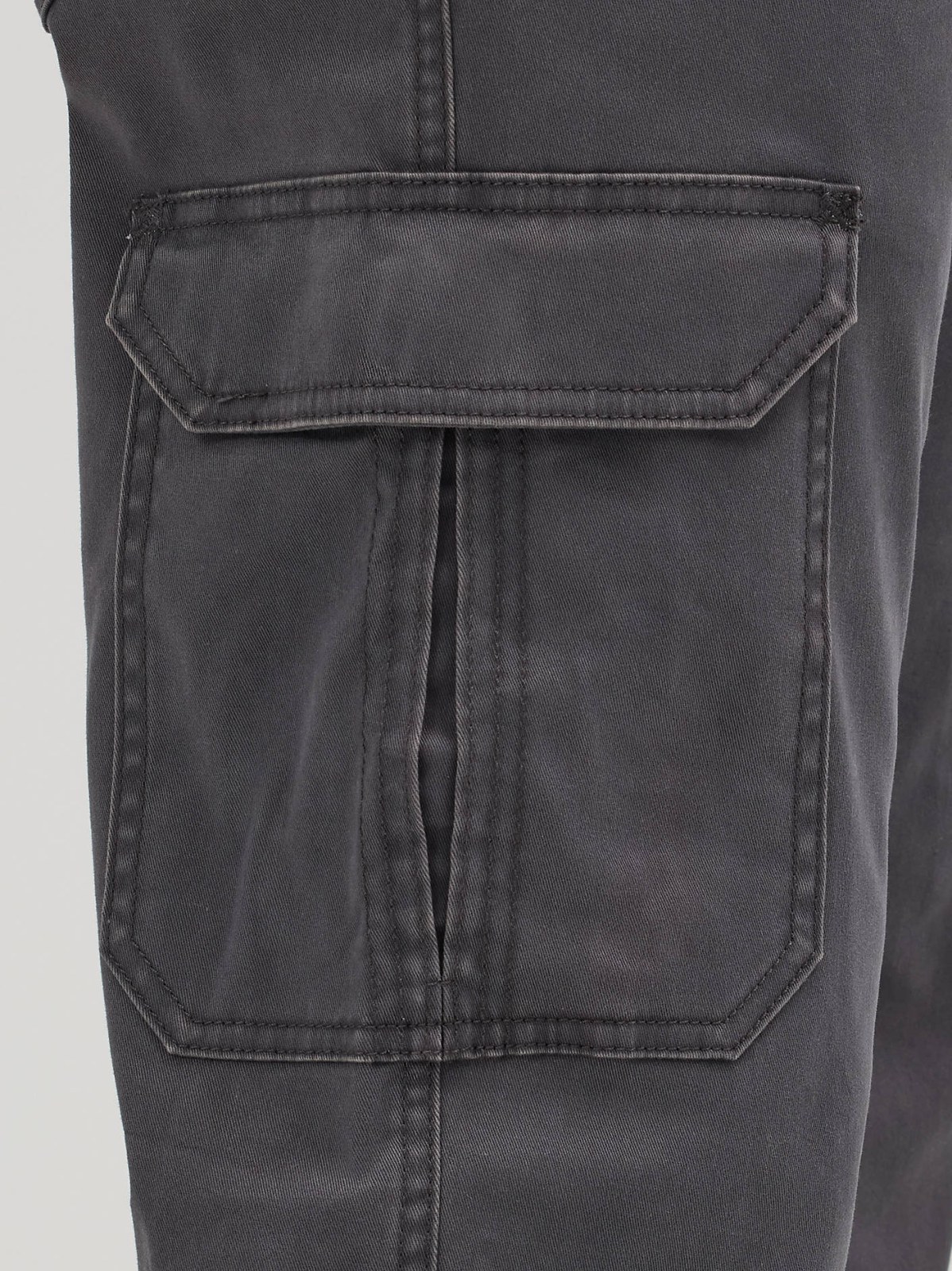 Men's Extreme Motion MVP Straight Fit Cargo Pant - view 6