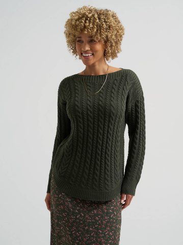 Women's Curved Hem Cable Knit Sweater