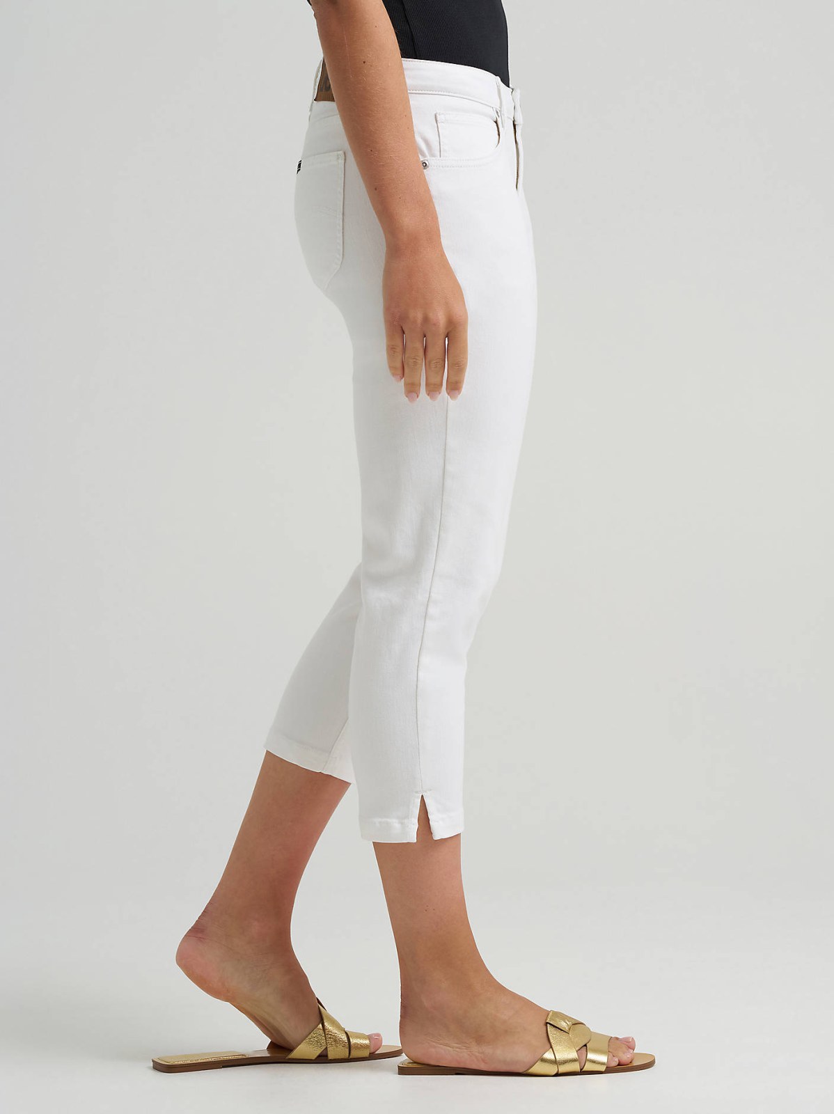 Women's Legendary Straight Denim Capri - view 4